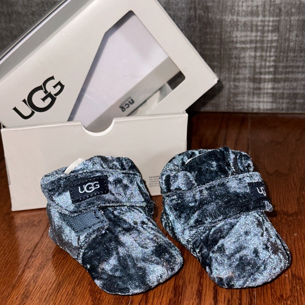 Baby UGG
